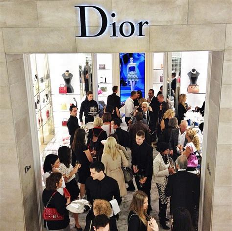 dior montreal holt